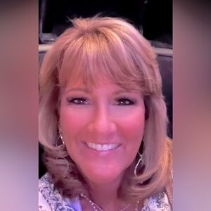 Meet your Posher, Rhonda